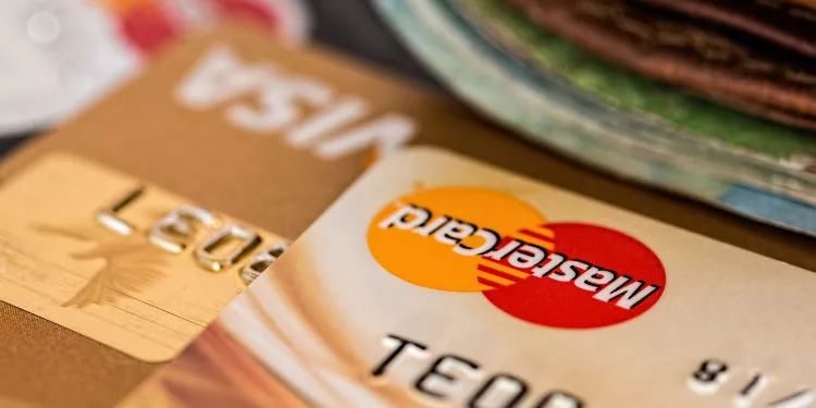 美國銀行卡種類、開戶類別及匯款須知